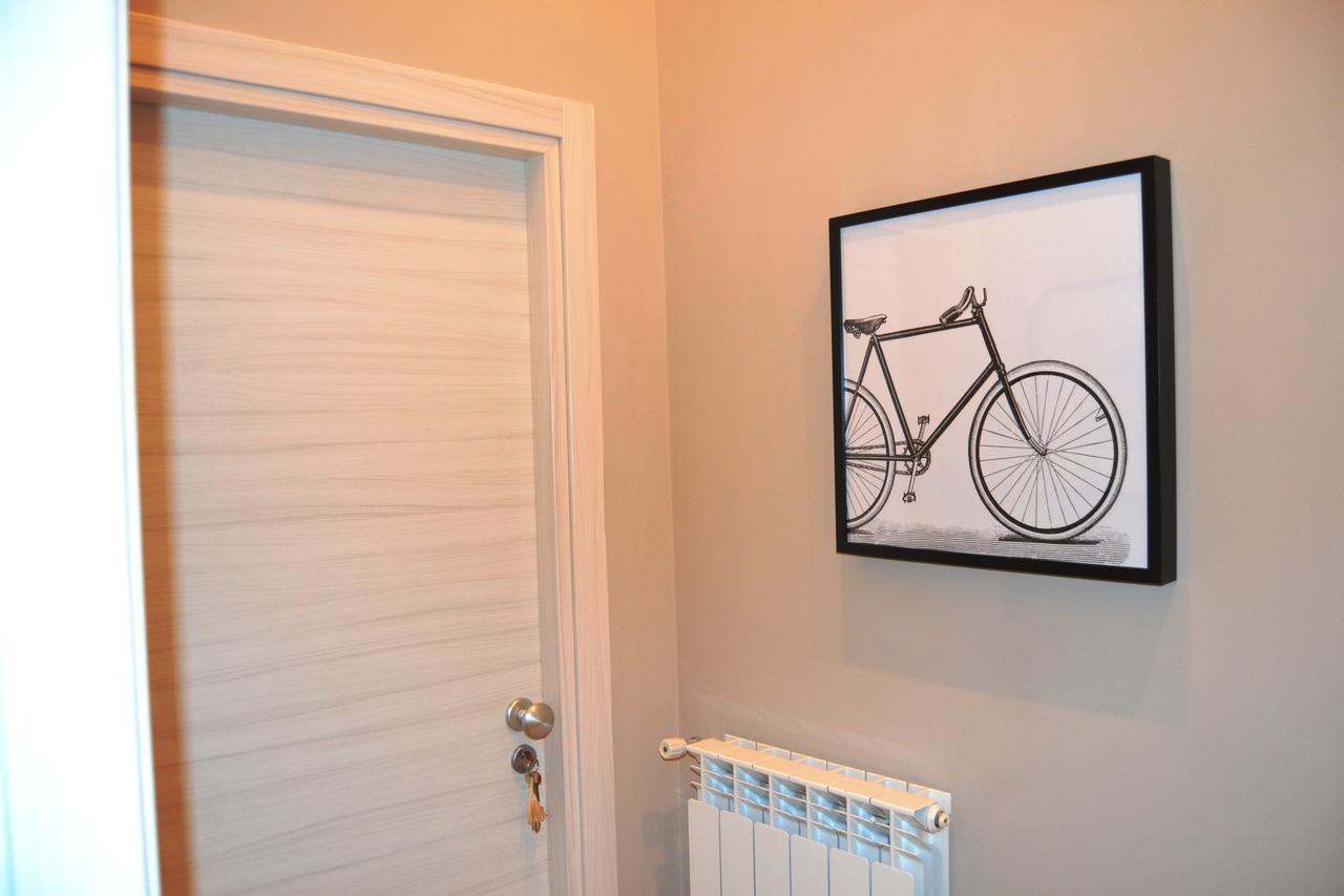 Le Corti Di Napoli Apartments Екстериор снимка