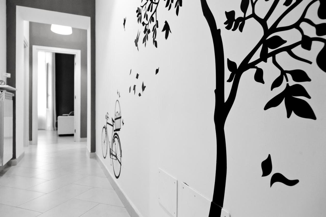 Le Corti Di Napoli Apartments Екстериор снимка