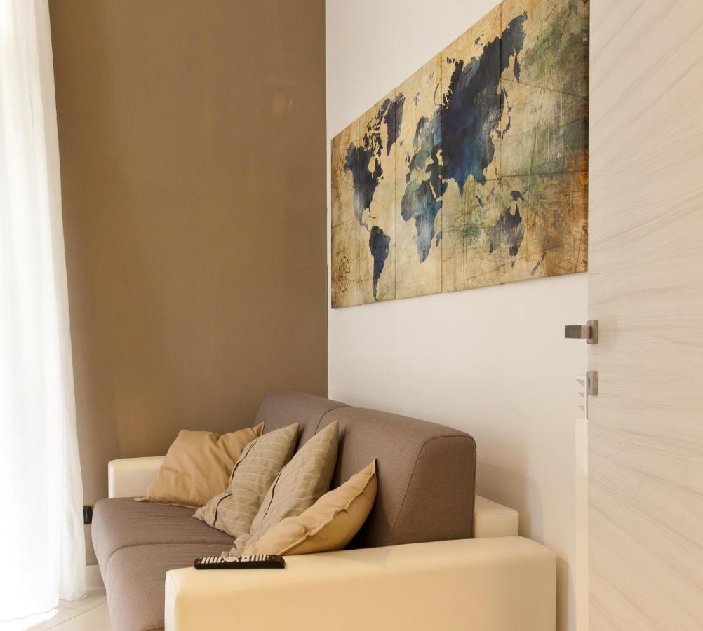 Le Corti Di Napoli Apartments Екстериор снимка