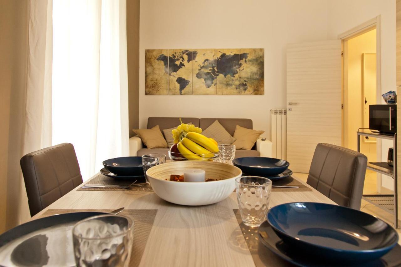 Le Corti Di Napoli Apartments Екстериор снимка