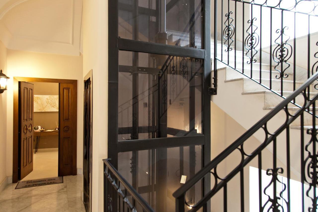 Le Corti Di Napoli Apartments Екстериор снимка